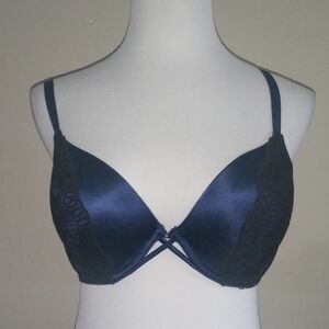 Maidenform 34D push-up convertible straps bra 0545